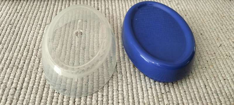 Magnetic Pin Holder with Cover