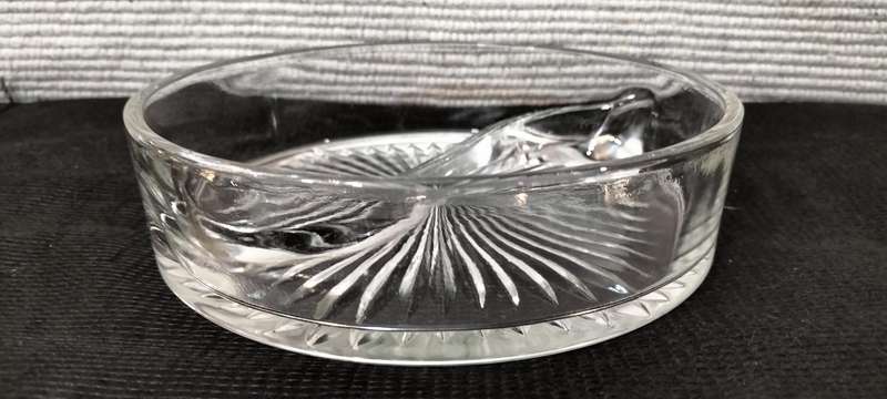 A Superb 2 Division Glass Chocolate/mint Dish