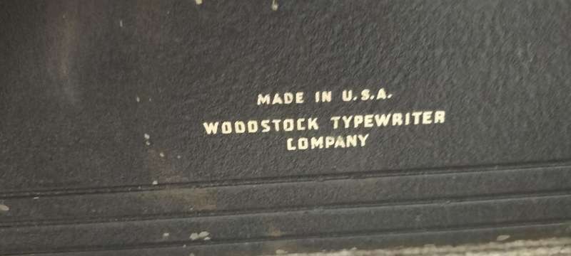 A Magnificent Antique Circa 1917 Woodstock N852247 Typewriter