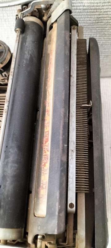 A Magnificent Antique Circa 1917 Woodstock N852247 Typewriter