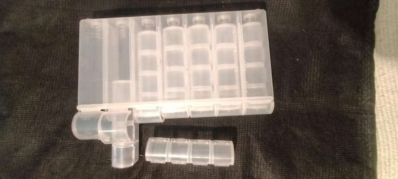 Sturdy Spring Release 7 day 4 Compartment per Day Pill Organizer