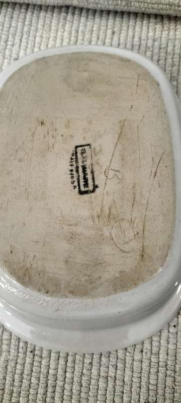 A Quality Single Serving Glazed Oven Dish