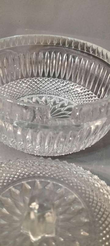 Beautiful Lidded Cut Glass Sugar Bowl