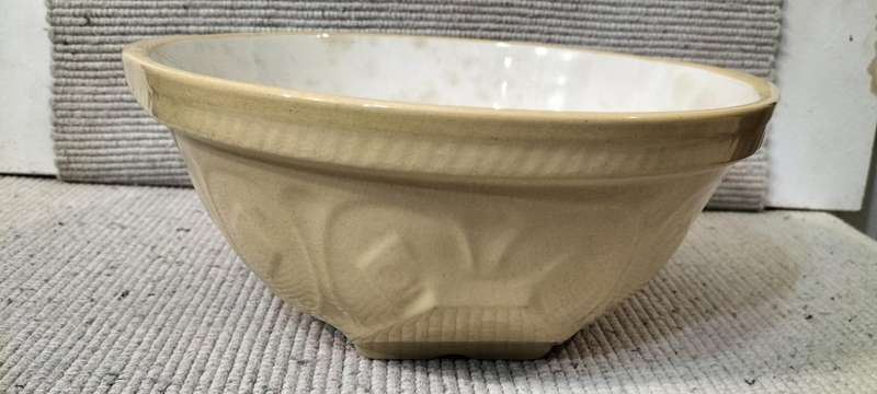 Magnificent Circa 1950 T G Green Church Gresley 24's Gripstand Mixing Bowl (Nr1)