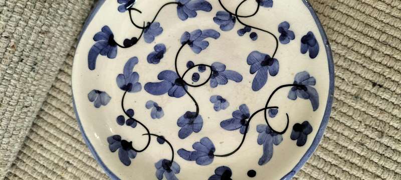 A Beautiful Glazed Ceramic Soap Dish
