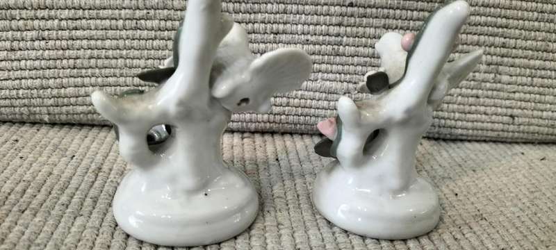 Pair of Beautiful Vintage Glazed Porcelain Doves