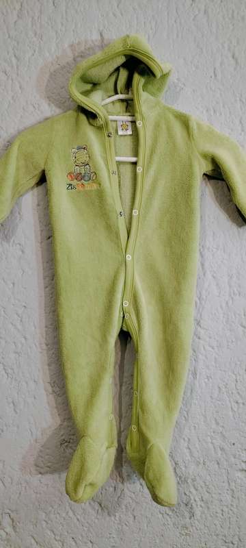 Baby Grow 6-12 months (Nr32)