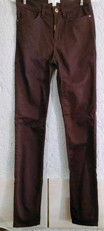 Quality H&M Ladies Pants. 6/34. (nr39)