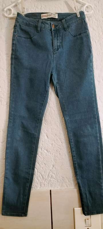 Quality 1996DNM Ladies Jegging. 6/30. (nr47)
