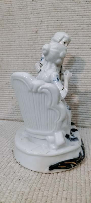 Stunning Vintage French Colonial Blue Rococo Baroque Porcelain Couple