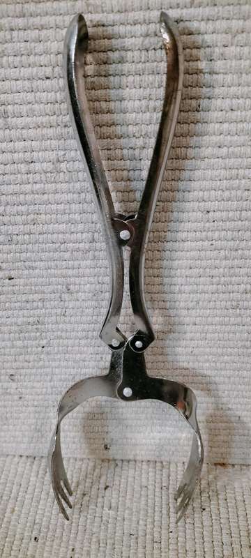 Quality Hinged Stainless Steel Tongs