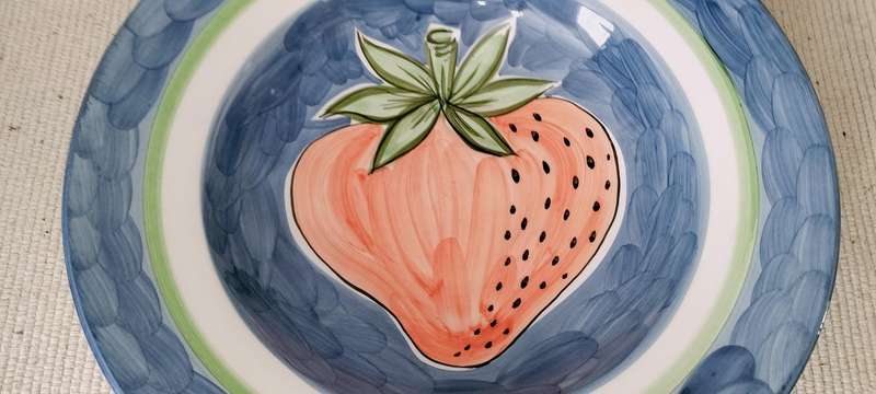 Huge 32cm x 7.5cm Glazed Ceramic Fruit/Serving Bowl - Made In Portugal