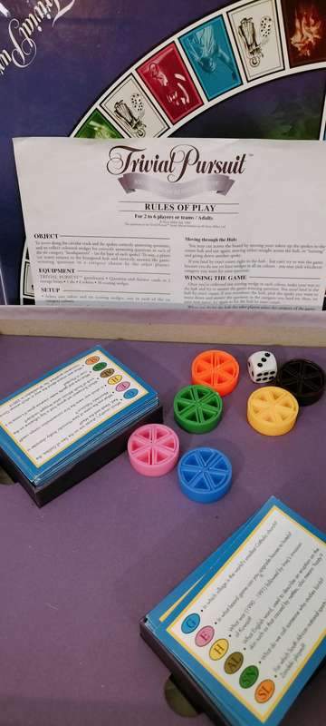 Vintage Trivial Pursuit South African Edition Board Game.