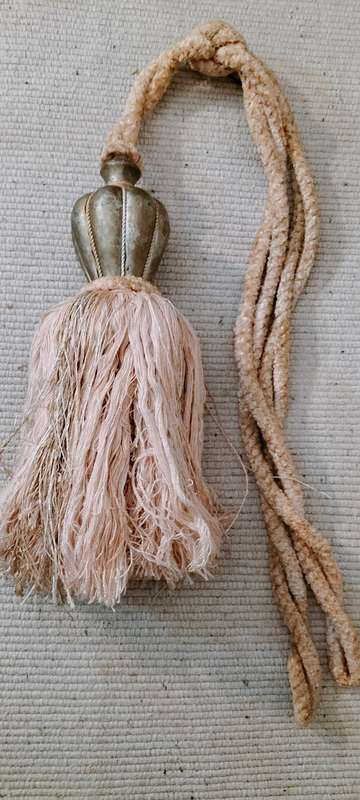 Beautiful Large Tie Back Tassel