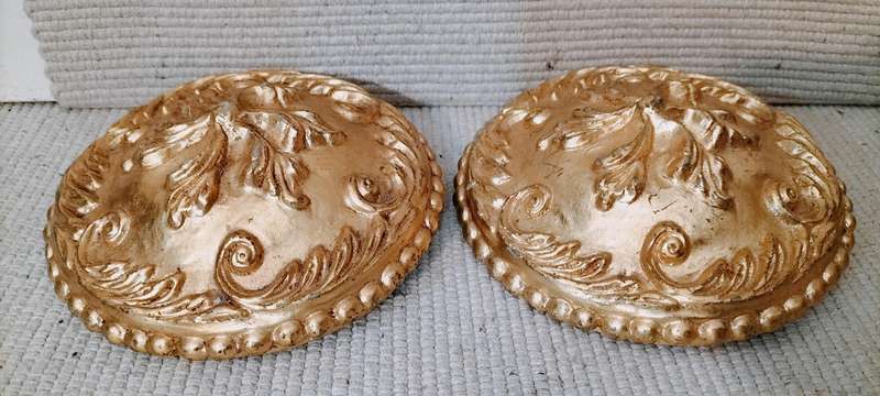 Stunning Set of 2 Large Heavy Gold Finish Curtain Rod Finials (ends). (Set2)