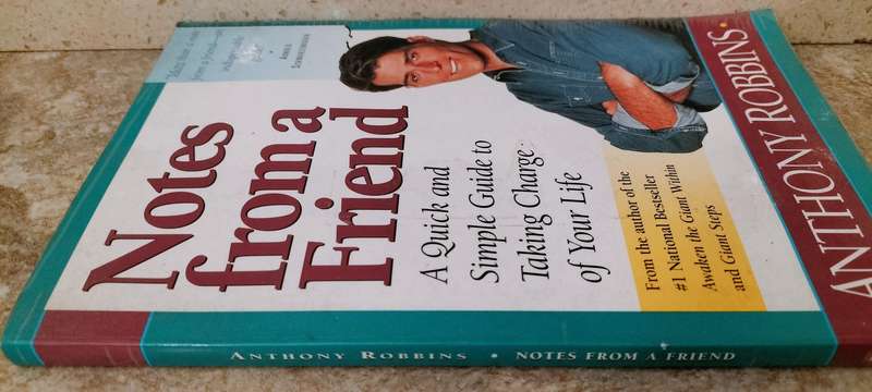 Notes From a Friend. - Anthony Robbins - Soft Cover