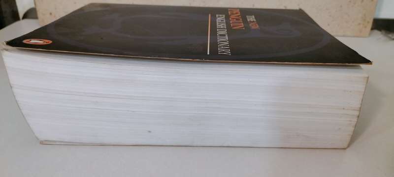 The New Penguin English Dictionary. Soft Cover 2001