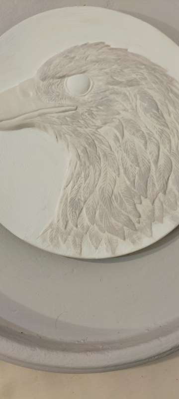 A Magnificent Huge Cement Wall Hanging With Eagle. (nr2)