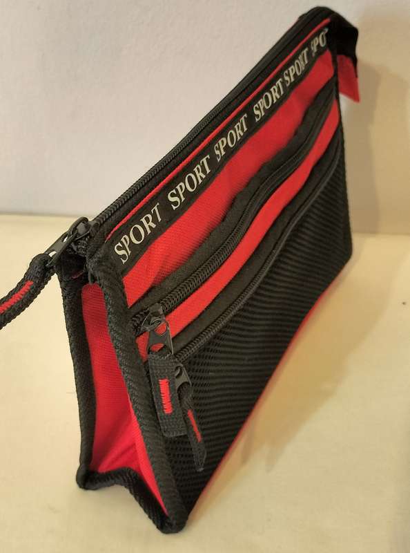 Quality Woolworths Men's Three Compartment Toiletry Bag
