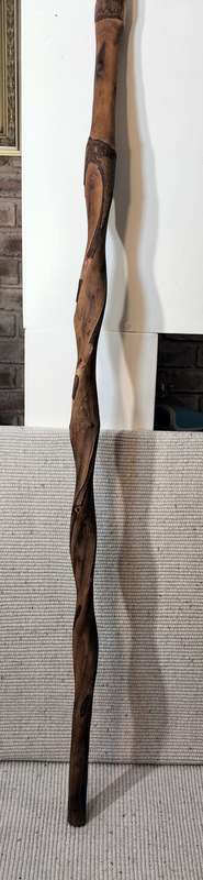 A Beautiful Well Preserved Wood Carved Walking Stick. (1 of 3)