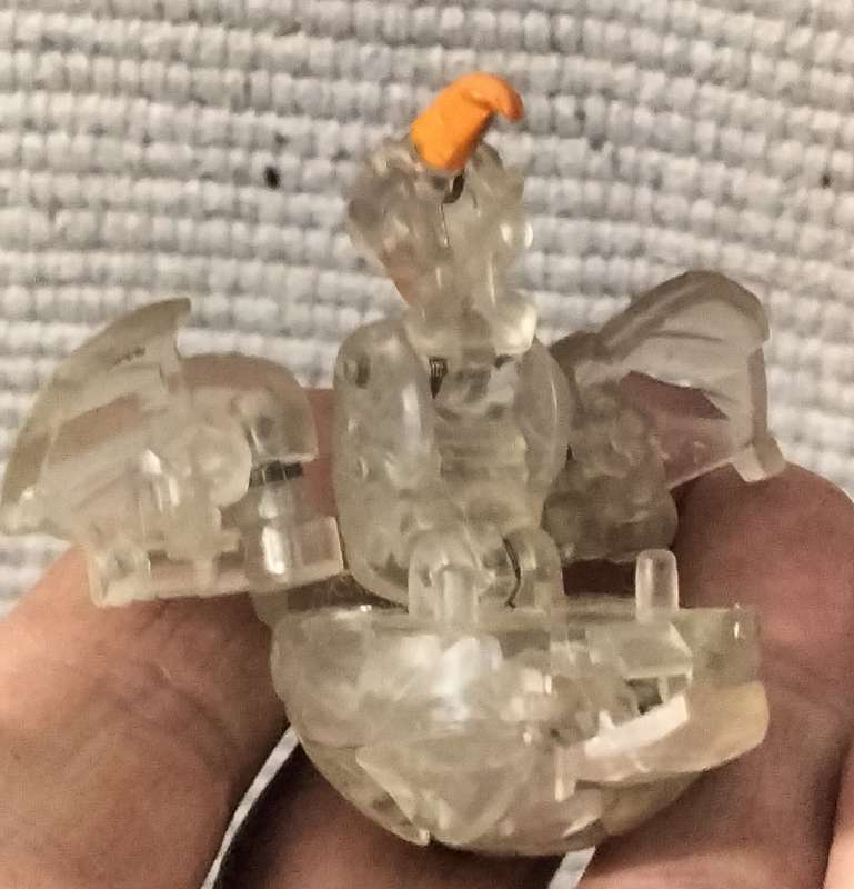 An Extremely Rare Intact 800g Bakugan "BakuCrystal"Clear Aranaut Spin Master/Sega Toy
