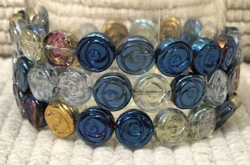 3 Ring Memory Electroplate Glass/Crystal Bracelet. (Nr1)