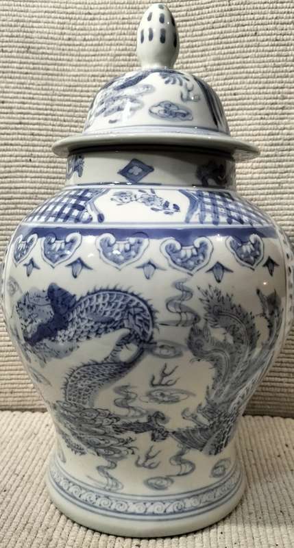 Absolutely Magnificent Imperial Ming Dragon Temple Ginger Jar Lidded Vase