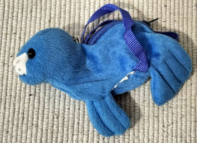 A Super Cute Small Seal Small Change Bag