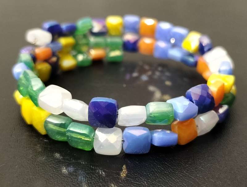 Stunning Memory 2 Hoop Coloured Faceted Crystal Bracelet (NR4)