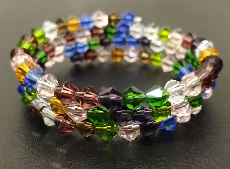 Stunning Memory 3 Hoop Large Faceted Crystal Bracelet (NR8)
