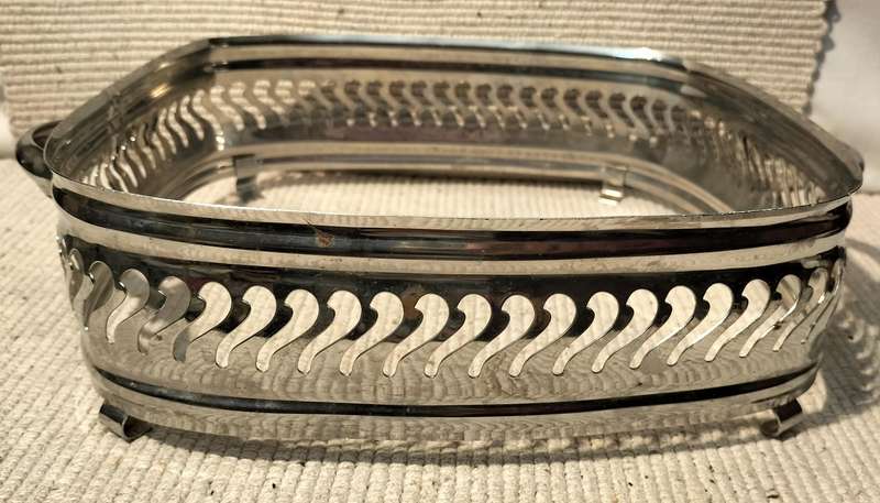 Stainless Steel Glass Serving Dish Holder.