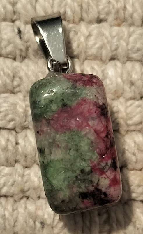 Superb Semi Precious Stone Pendant (P23)