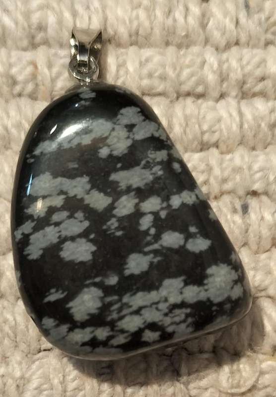 Superb Semi Precious Stone Pendant (P28)
