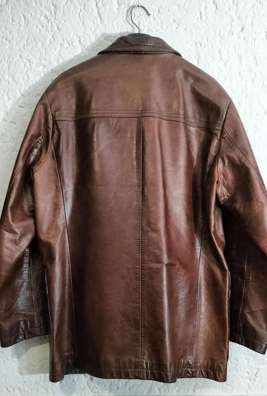 A Magnificent Genuine Reiss of London Men's Superior Quality Leather Jacket -L  Worth R12 000