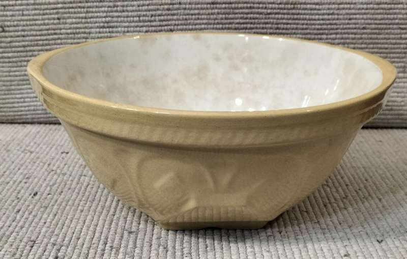 Magnificent Circa 1950 T G Green Church Gresley 24's Gripstand Mixing Bowl (Nr1)