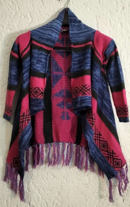 Beautiful Quality Pink Angel Knitted Shawl. 8 to 9yrs. (Nr24)