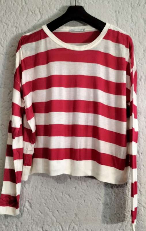 Beautiful Lefties Ladies Long Sleeve Top. L. (nr70)