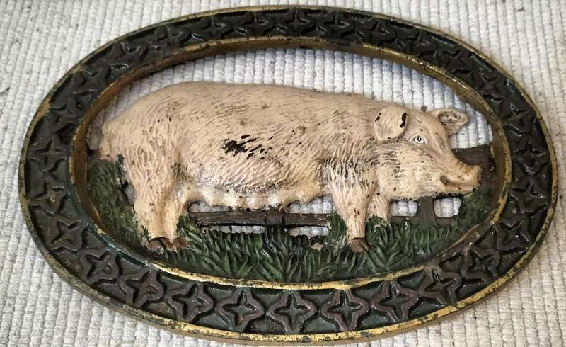 Magnificent Vintage Heavy Solid Cast Iron Pig Trivet