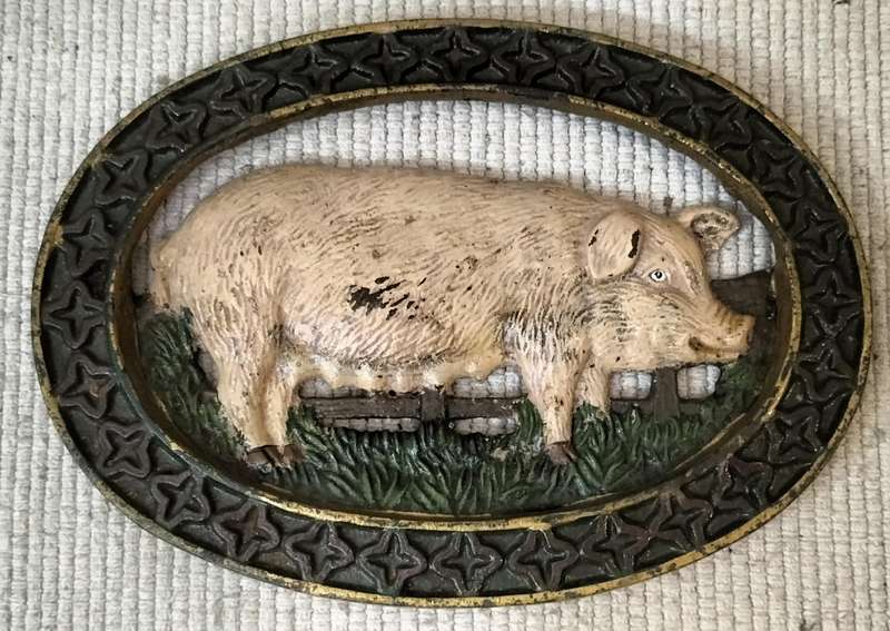 Magnificent Vintage Heavy Solid Cast Iron Pig Trivet