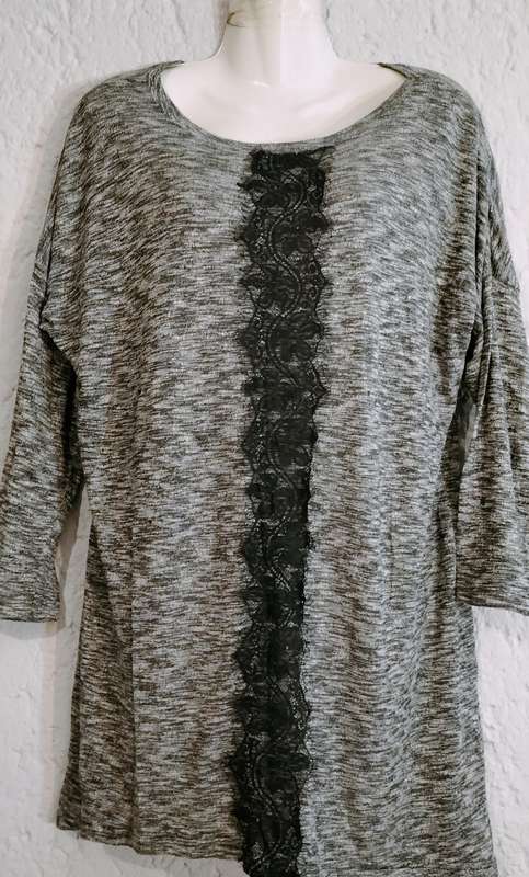 Stunning Insync Ladies Long Sleeve Top. M (Nr46)