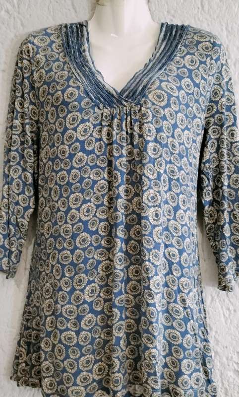Stunning Per Una Ladies Long Sleeve Top.18 (Nr12)