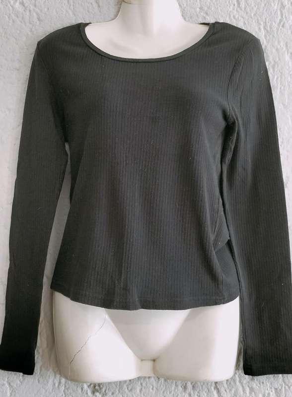 Beautiful Factorie Ladies Long Sleeve Top. M (Nr34)