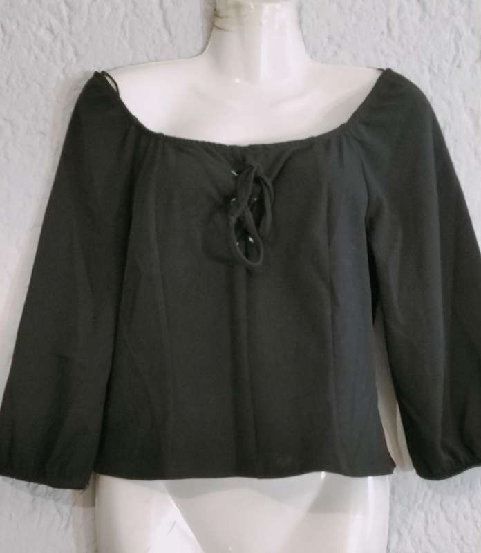 Beautiful Inwear Ladies Long Sleeve Top. 38 (Nr30)