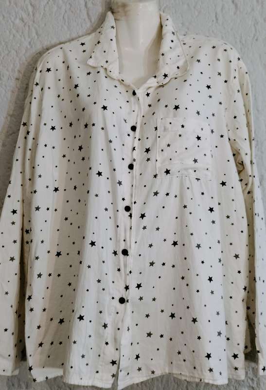 Beautiful Woolworths Ladies Long Sleeve Sleepwear Top. M (Nr22)