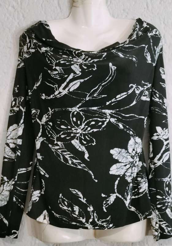 Stunning Kelso Ladies Long Sleeve Top. S (Nr51)