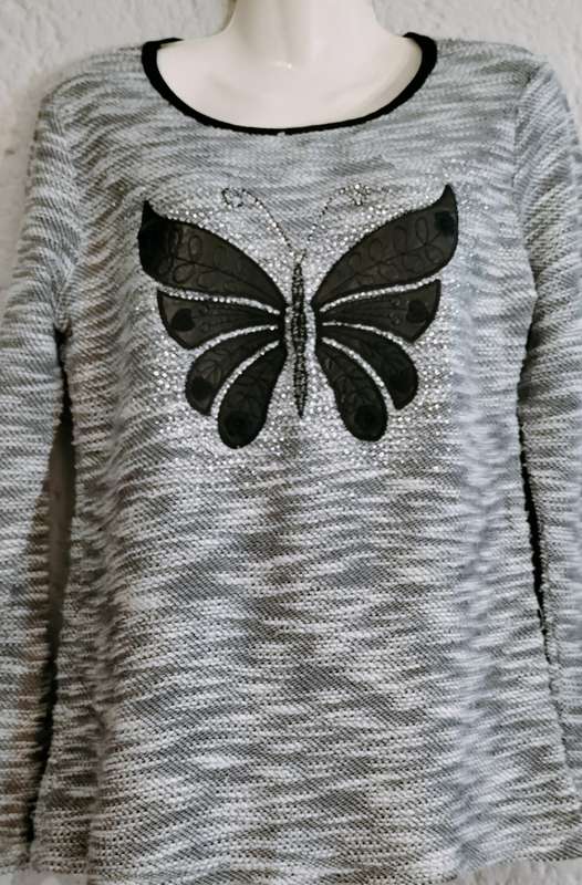 Beautiful Jiu Lhou Ladies Long Sleeve Jersey. M (Nr51).