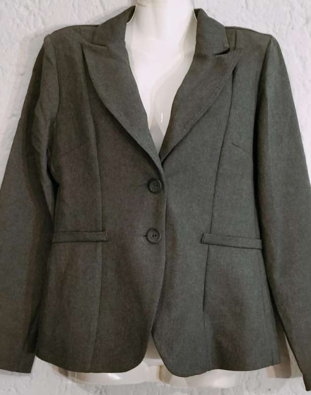 Beautiful Kelso Ladies Long Sleeve Jacket. 12 (Nr52)