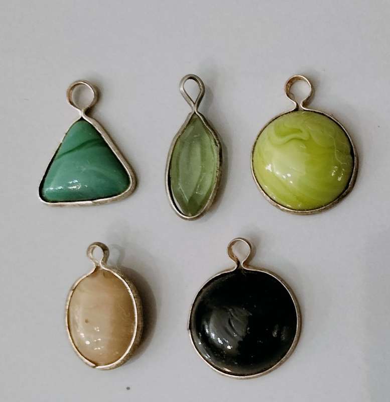 5 Pendant Combo nr6. Glass/Semi Precious stone/Acrylic