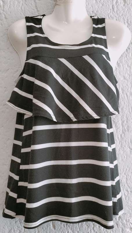 Image Ladies Short Sleeve Top. (Nr84). 36