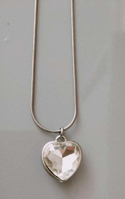 Crystal Heart Pendant with Stainless Steel Chain. (NR 62)